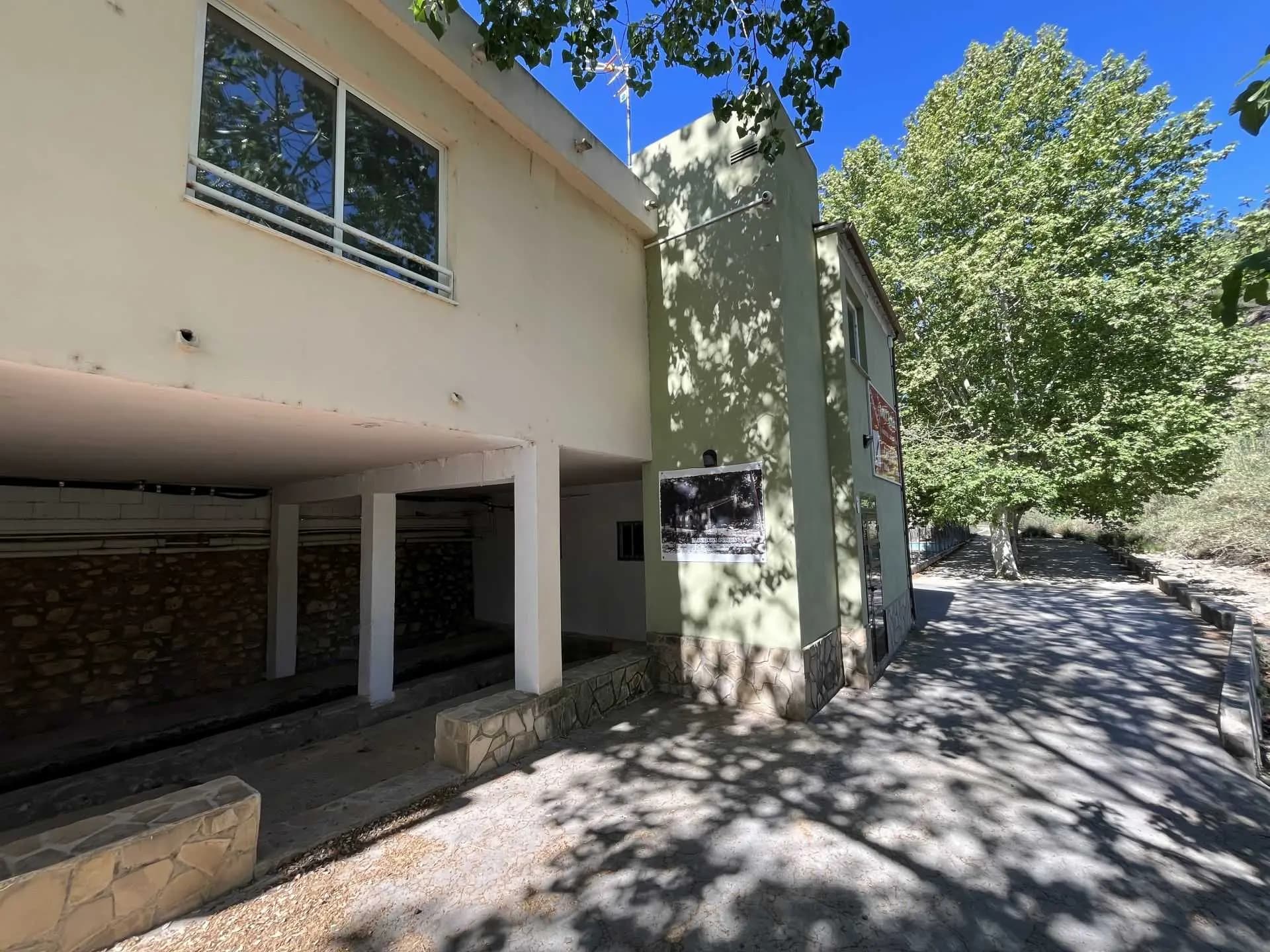 Albergue Pla del Riu - Exterior